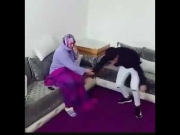 شاهد المقطع ده ولد وامه ههههههههههه
