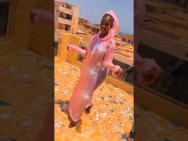 بدون ملابس ذاخلية ... روتيني اليومي