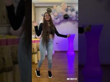 رقص قشنگ و ناز دختر خوشکل و خوش اندام
