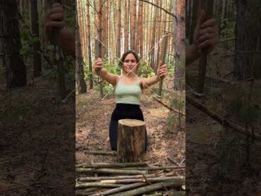 Very resourceful GIRL 🤯 camping survival bushcraft outdoors