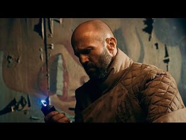 بيعتزل عالم الجريمة وبيقرر يعيش في سلام ولاكن بيقتلو اقرب حد ليه ف بيتحول لمكينة قتال فتاكه وبيندمهم