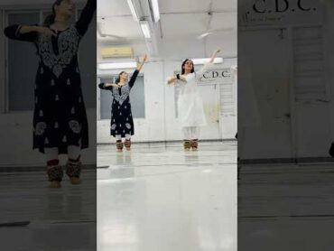 Kaise Laga✨🤍🤍kathak bindaaskavya kavyalifestyle dance
