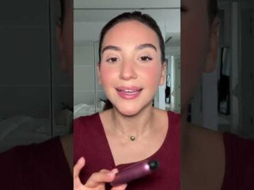شفتوا رموش خيالية مثل رموش سارة؟ ‏‎😍✨ بنفت