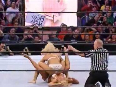 Torrie Wilson Signature  Roll Up