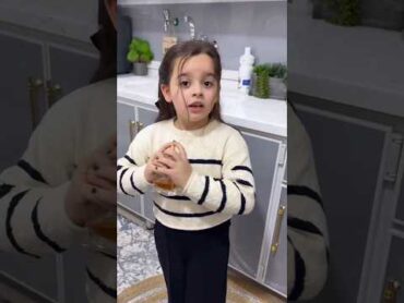 بنات عيد الأم قرب لأزم تجيبون هدايا لأمهاتكم 🤩