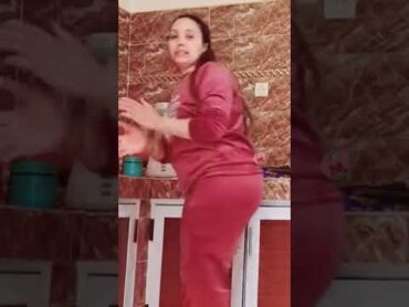souad loks fitness روتين خفيفة في كوزينة 🍑
