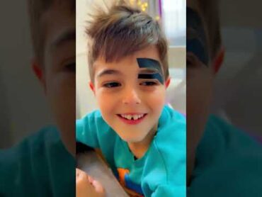 خليت خلودة يرسم حواجبو متل البنات🤣