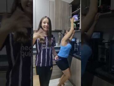 Trolei minha mãe que meu pai saiu pra gandaia kkk