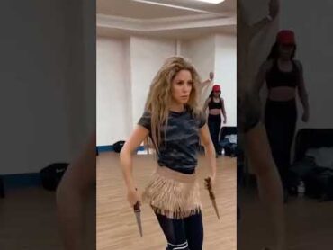Shakira  Ensayo MTV (VMA) music reels