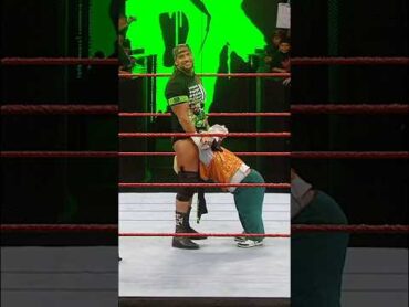 Triple H Pedigrees ... but the opponents get bigger and bigger!