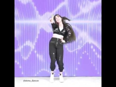 رقص جدید آتنا باموزیک جونمومیدم از رامان روا😍🌺