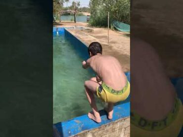 تحدي المسبح الجديد الغطس تحت الماشوفو شو صار بالاخير الغرق واجت الفزعه زروكات مسابح وطياريات بالماء