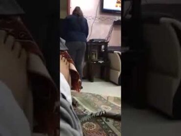 ديوث يصور خواته