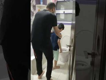 لما ابنك يعوز يعمل حمام في نص الليل شوف حصل ايه!!