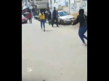 خناقه بنات مع واحد كسروه من امبابه💪
