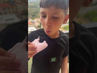 تجربة علكة غزل البنات (طيبة او لا؟؟🙈)
