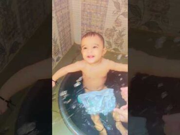 baby enjoying in desi bath tub 😍 shorts ytshorts
