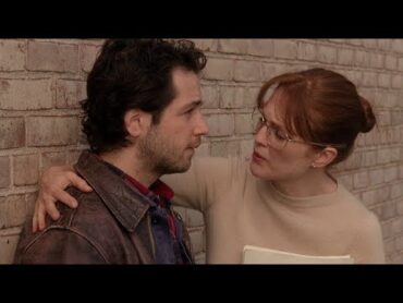 مدرسة بتساعد طالب عندها انه يبقا كاتب وبتدخل معاه علاقة.. ملخص فيلم The english teacher