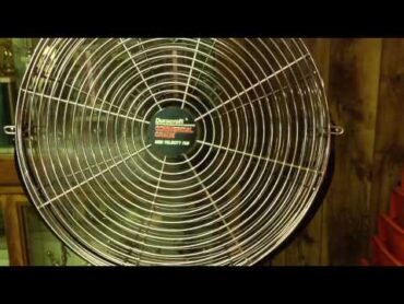 Duracraft commercial grade HV stand fan.