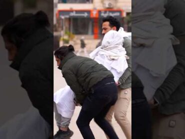 قلبك هيقف من الضحك 😂 prank show