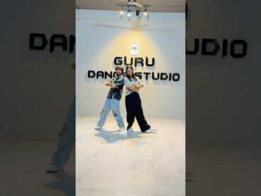 Chitte suit 🎶 snappygirls shorts dance dancevideo trending viral snappygirlsdance duet