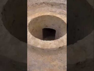 Build The Most Secret Deep Hole Underground Swimming Pool, Men Survival Living Off The Grid