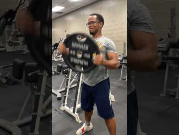 SHOULDER ROTATIONS 😮‍💨 (45 POUNDS, 3x12) 🙌🏼 gymrat shorts