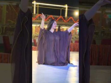 Mesmerizing Belly Dance: A Desert Safari Experience shorts dubai dance